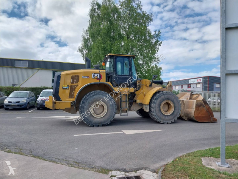 Nakladač Caterpillar 966MXE