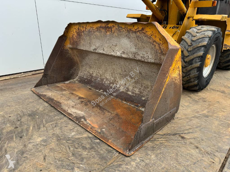 Nakladač Caterpillar Zeppelin ZL10B - Bucket +...