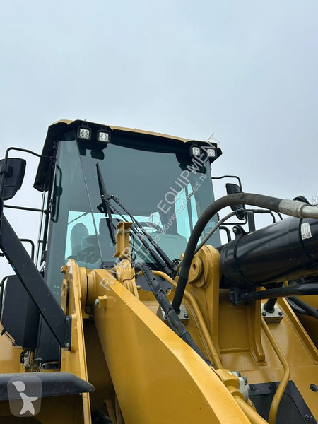 مُحمّلة Caterpillar GC wheel loader Demo 650 hours