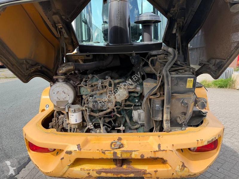 Nakladač Volvo GS
