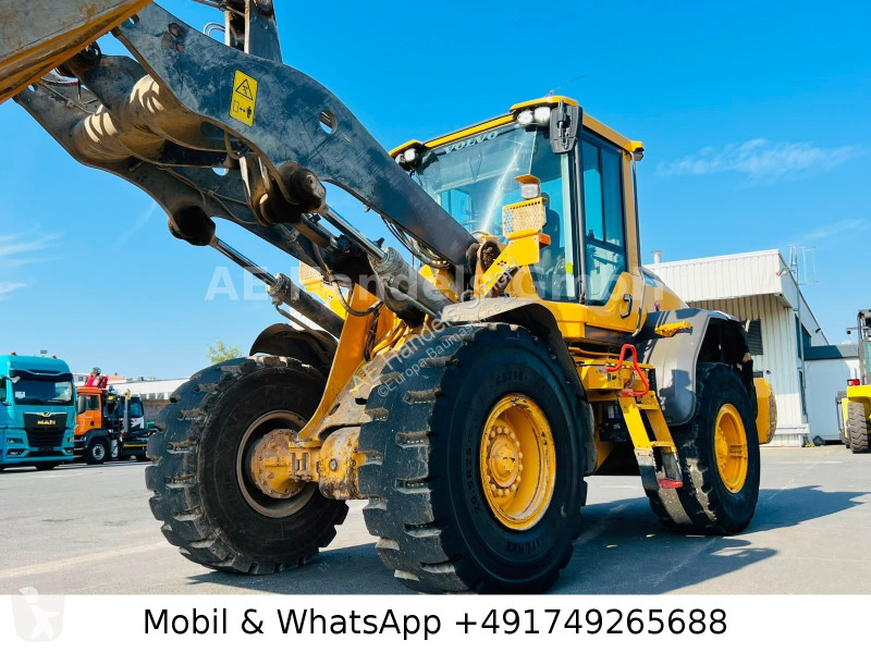 مُحمّلة Volvo L90H...