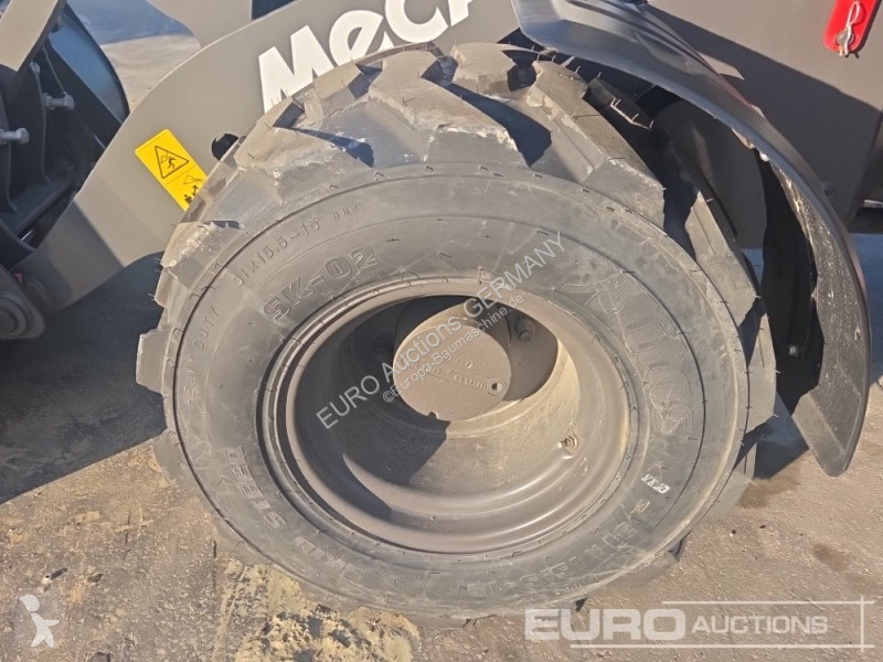Ładowarka Mecalac MCL4+