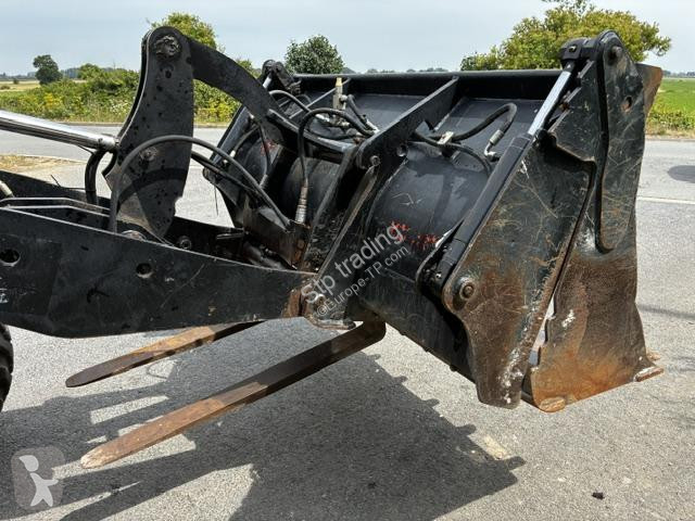 مُحمّلة JCB T4
