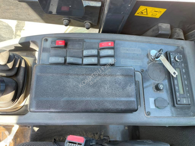 Læssemaskine Komatsu WA 100M-8E0