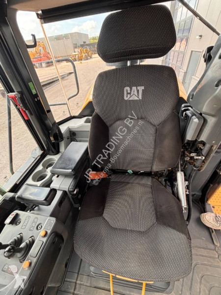 مُحمّلة Caterpillar 972 M
