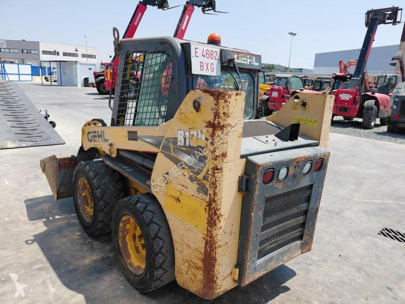 Chargeuse Gehl  R 135