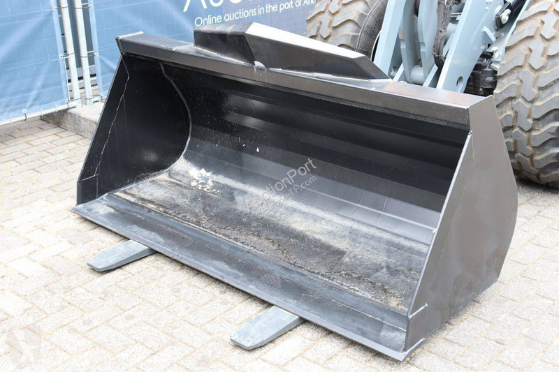 مُحمّلة Giant G5000 X-TRA