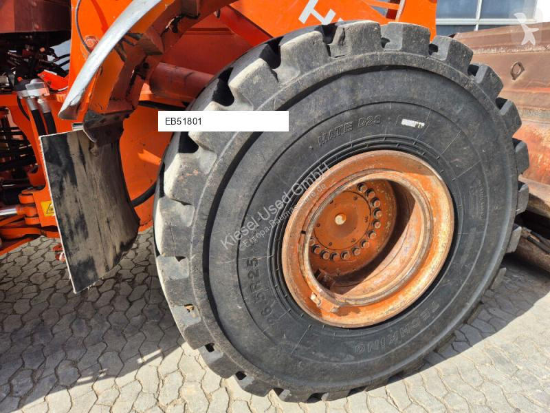 Pala cargadora Hitachi 6