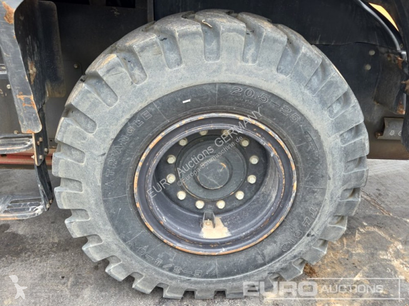 Case 621G loader