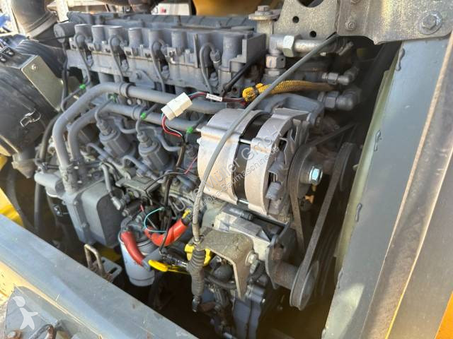 مُحمّلة Kramer 750 Radlader netto 25.000 EUR