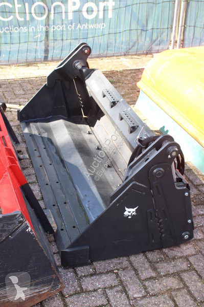 مُحمّلة Bobcat T590