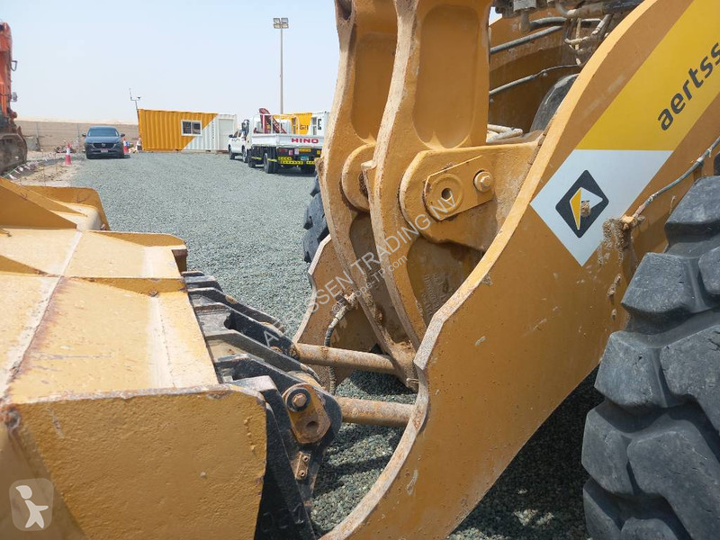 Nakladač Caterpillar 980 (EXW - Abu Dhabi)