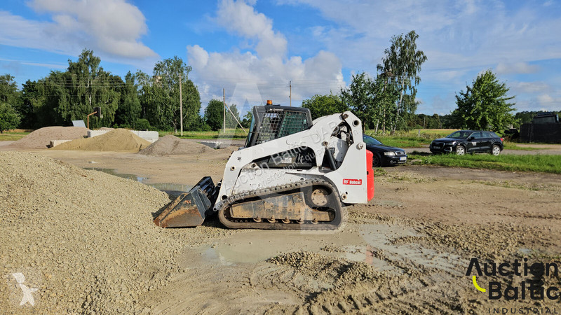 Фронтальный погрузчик Bobcat