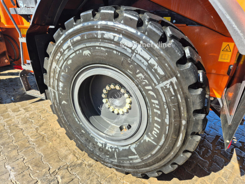 مُحمّلة Hitachi ZW160-7