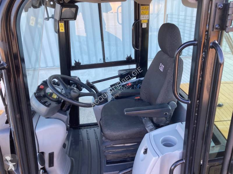 Chargeuse Caterpillar 910