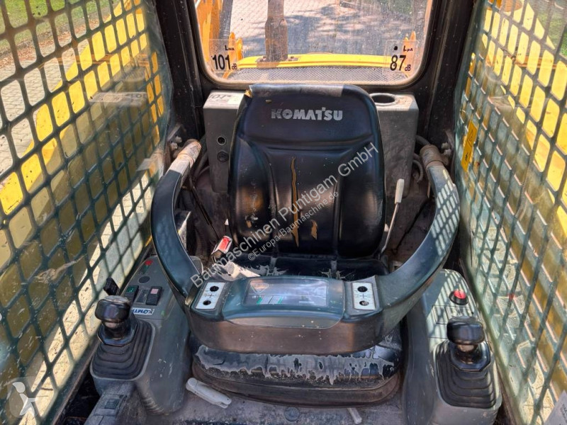 Pala cargadora Komatsu SK 818