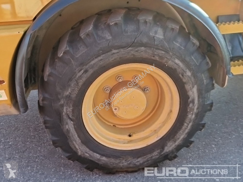 Chargeuse Caterpillar 908M