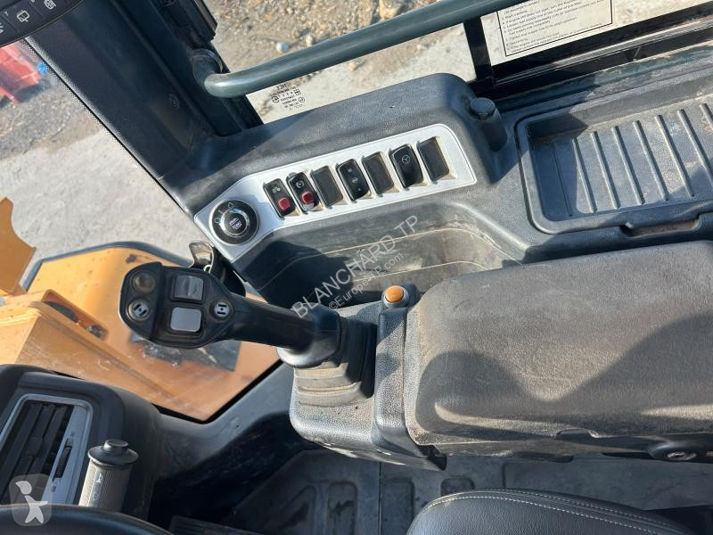 مُحمّلة Hyundai  HL970