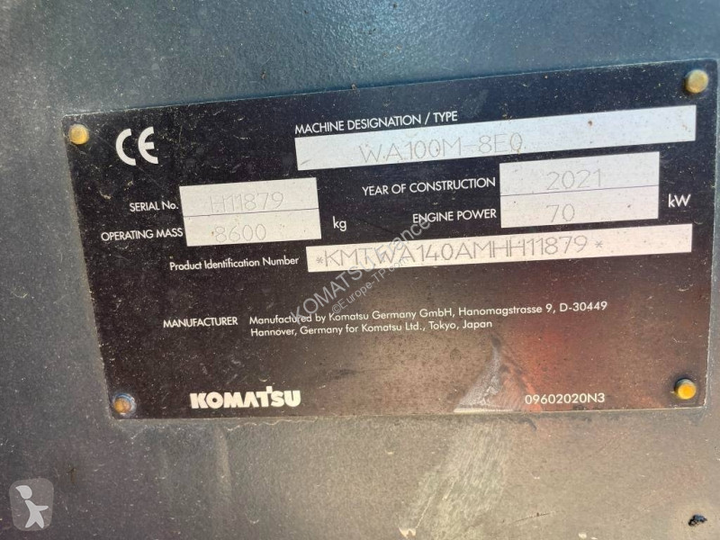 Chargeuse Komatsu WA100M-8E0