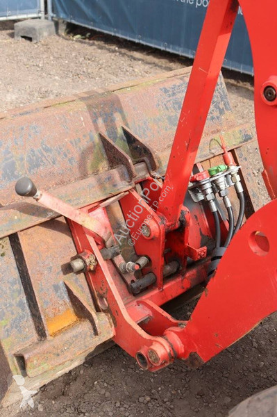 Chargeuse Macks 227