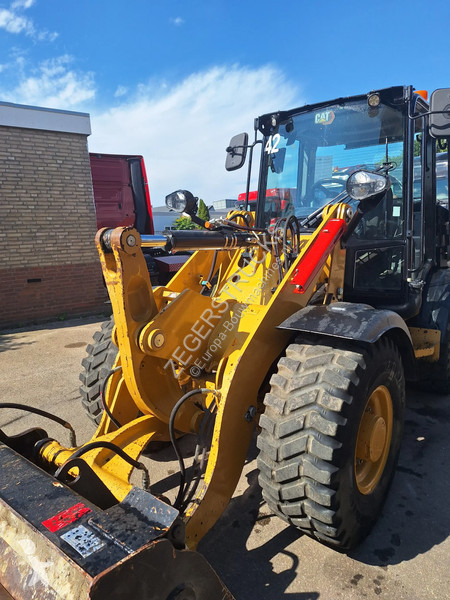 Caterpillar  loader