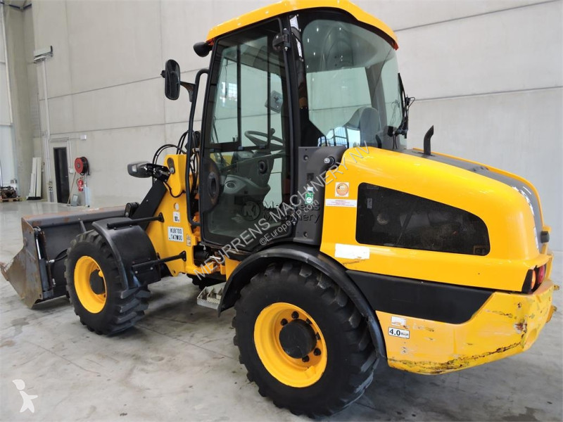 Ładowarka JCB 406 + Fork