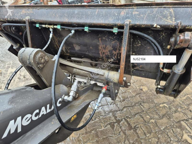 Mecalac AX850 loader
