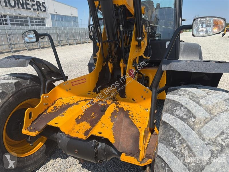 Навантажувач JCB Agri Wheel Loader