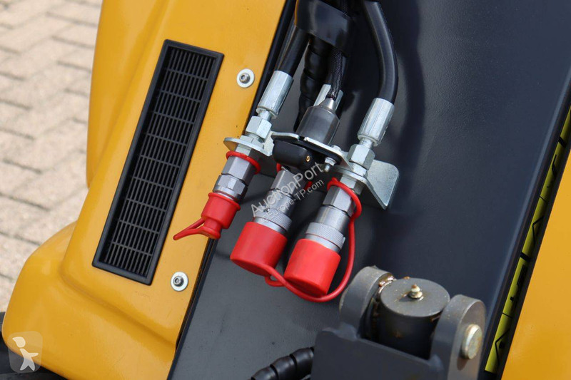 H130 loader
