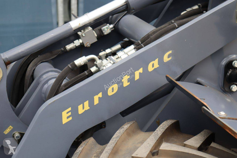 Eurotrac -CIF loader