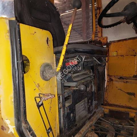 Shovel John Deere