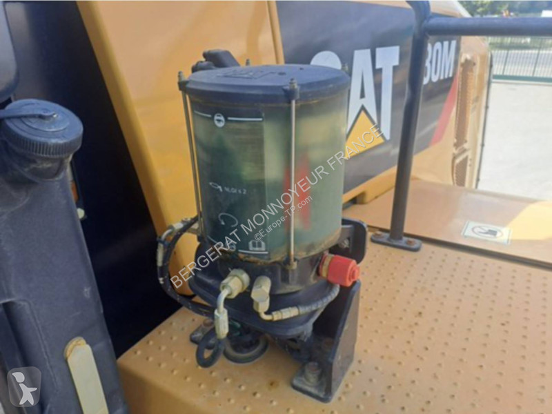 Chargeuse Caterpillar 980M