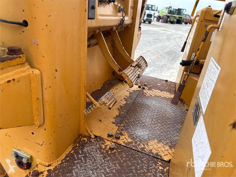 Pala cargadora Komatsu 16 Crawler Loader