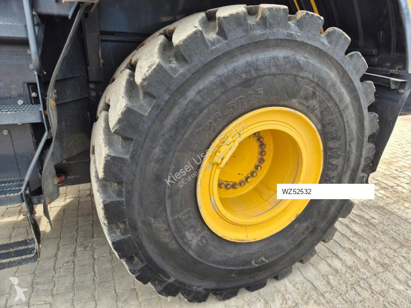 Lastare Komatsu WA475-10