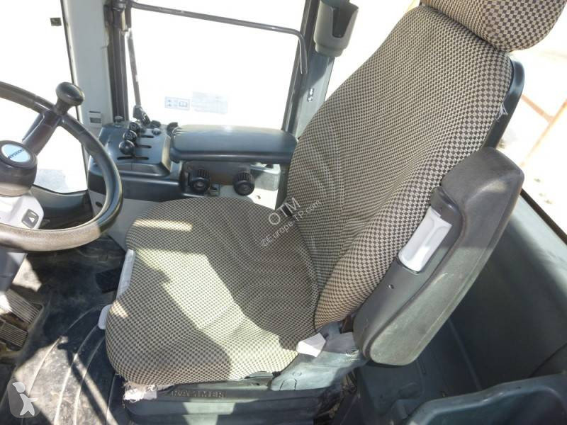 Pá carregadora Doosan DL 420-3