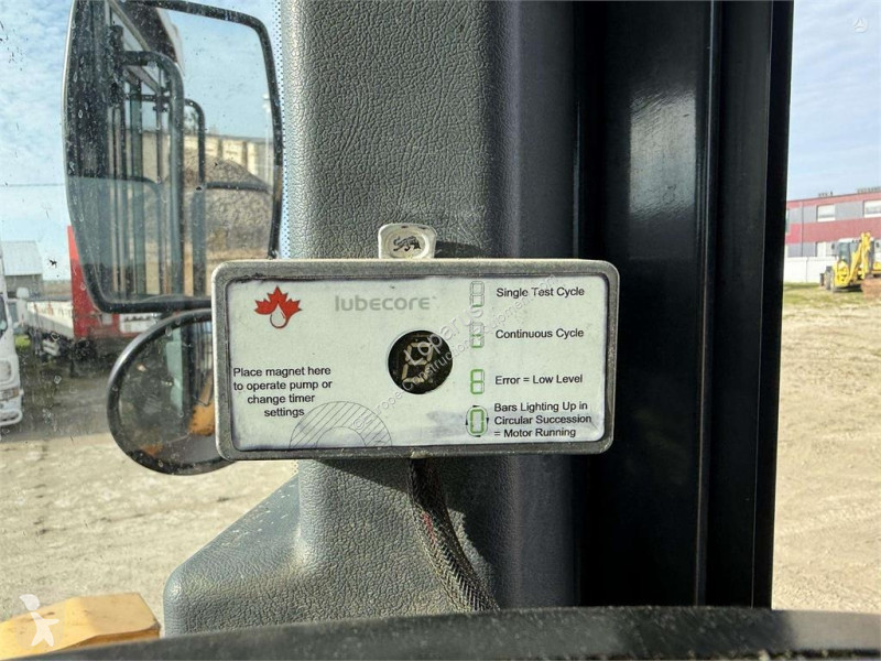 Chargeuse Hyundai HL 955 , quick coupler , 3m3