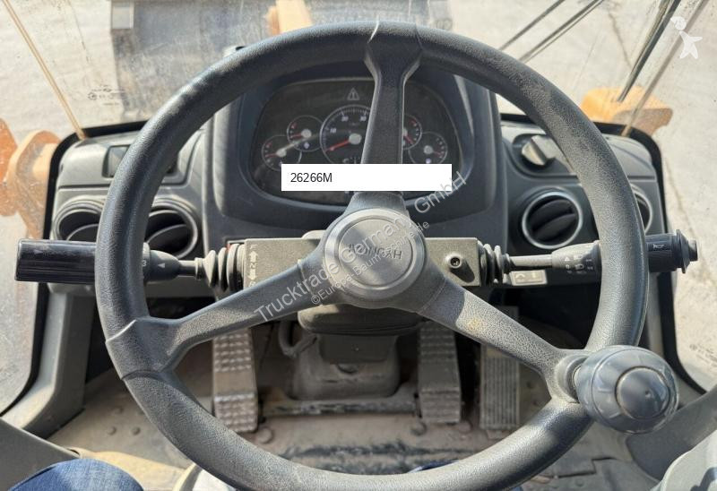 Chargeuse Hyundai 7609A