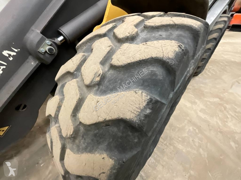 Chargeuse Mecalac AX 850