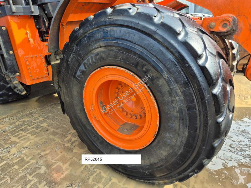 Товарач Hitachi 6