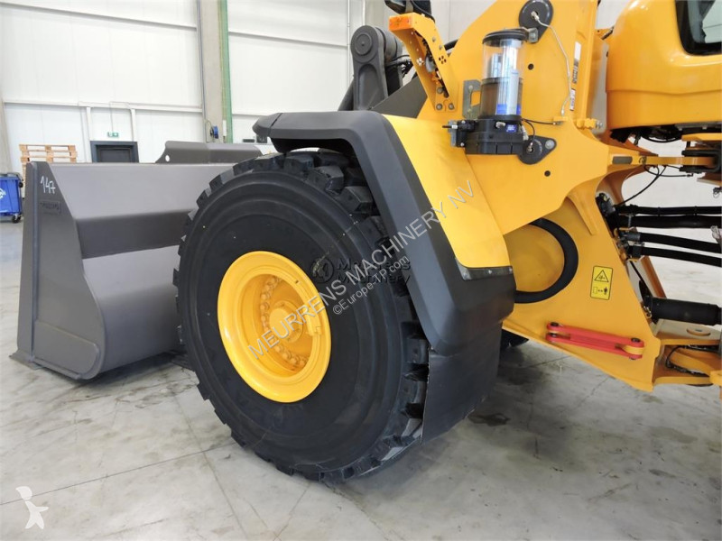 Shovel Volvo New Tyre+Bucket