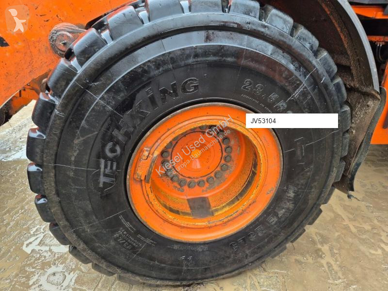 Shovel Hitachi 6