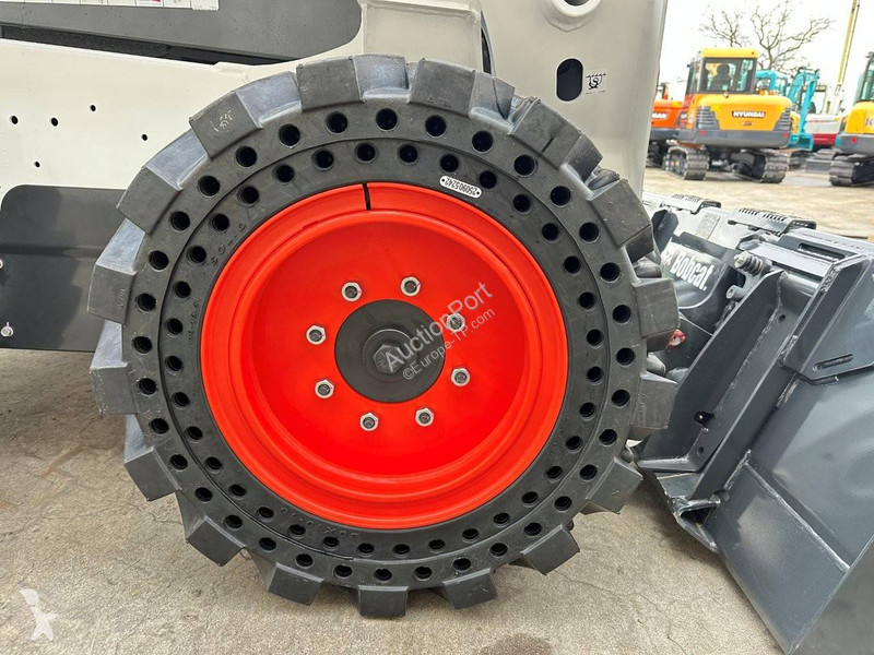 Shovel Bobcat S510-c4