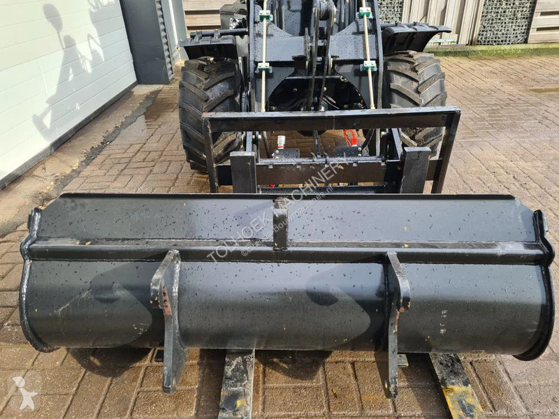 Shovel  WL80 cabrio loader