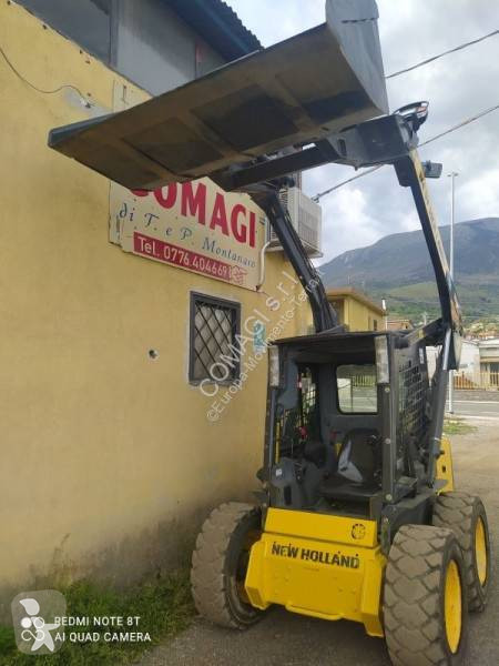 Pala cargadora New Holland