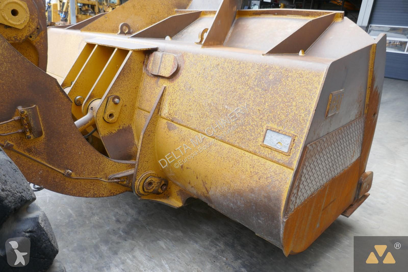 Nakladač Caterpillar 980M