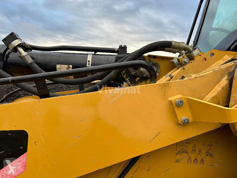 Shovel Caterpillar