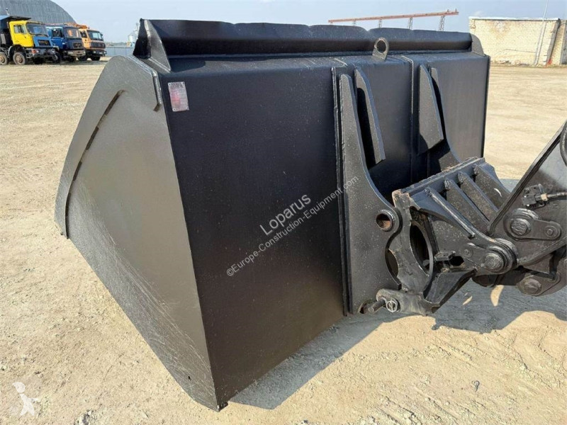 Incarcator Manitou MLA-T 533-145V