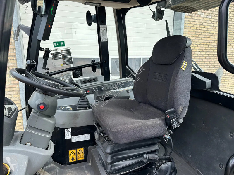 Shovel JCB SV A
