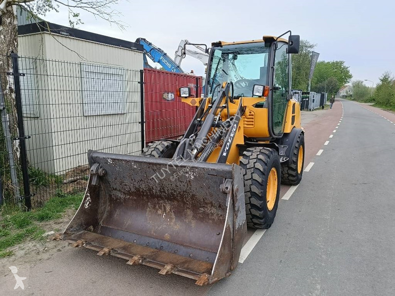 Shovel Volvo L 20 F-P shovel wiellader loader...