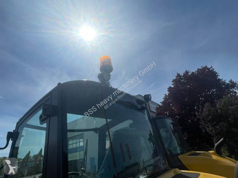 Incarcator Mecalac AX700